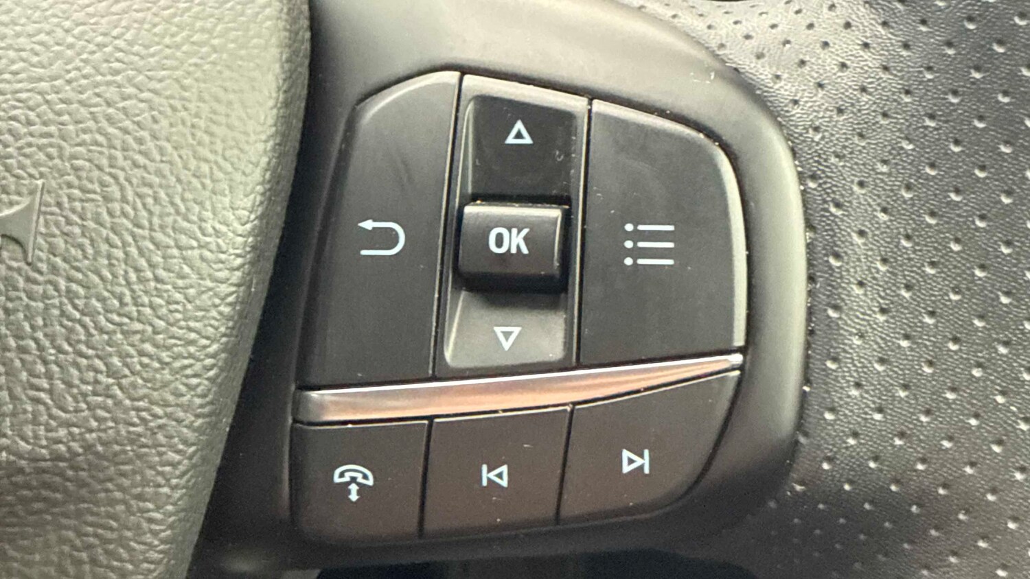 Used Ford Kuga 2024 for sale - 76553269: Photo 17