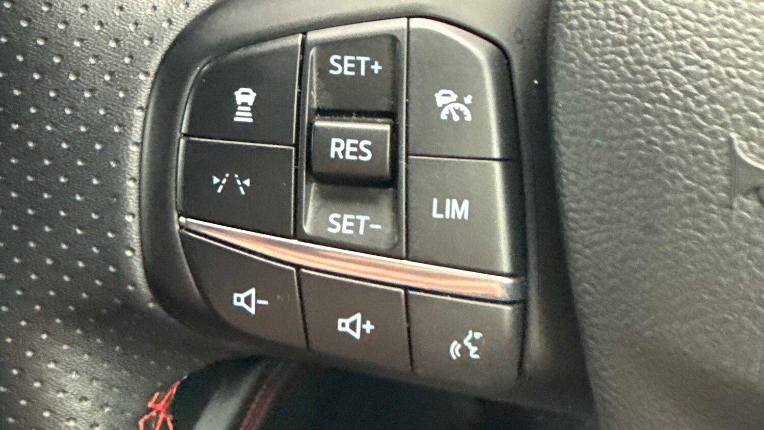 Used Ford Kuga 2024 for sale - 76553269: Photo 18