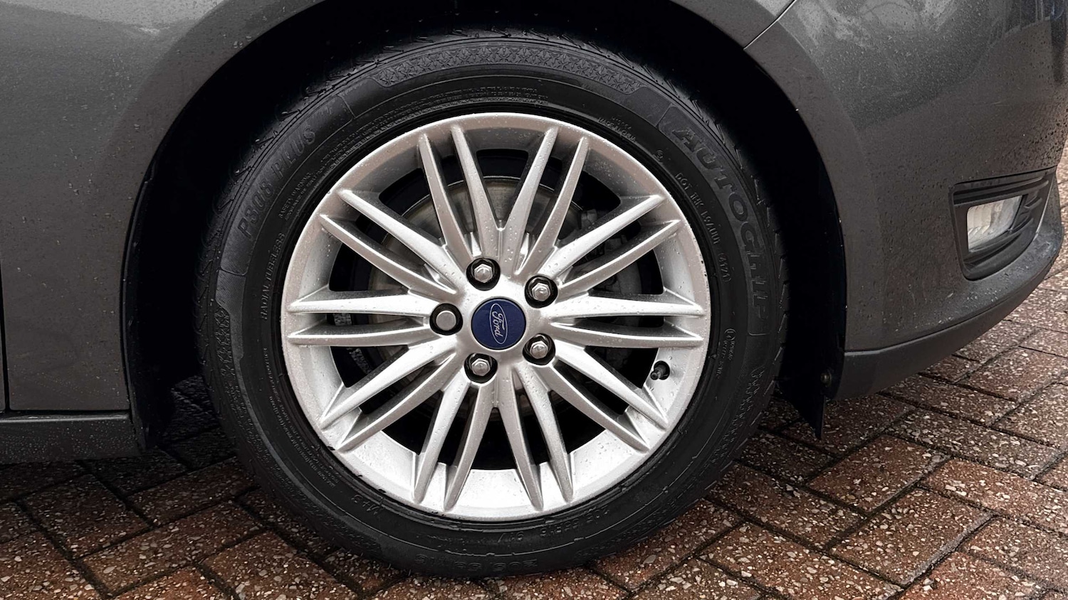 Used Ford Focus 2017 for sale - 76636651: Photo 16