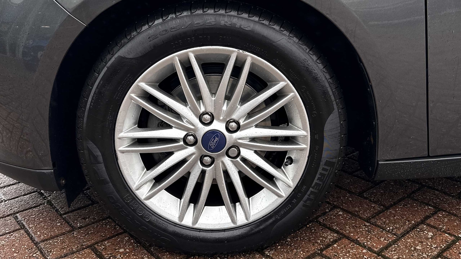 Used Ford Focus 2017 for sale - 76636651: Photo 17