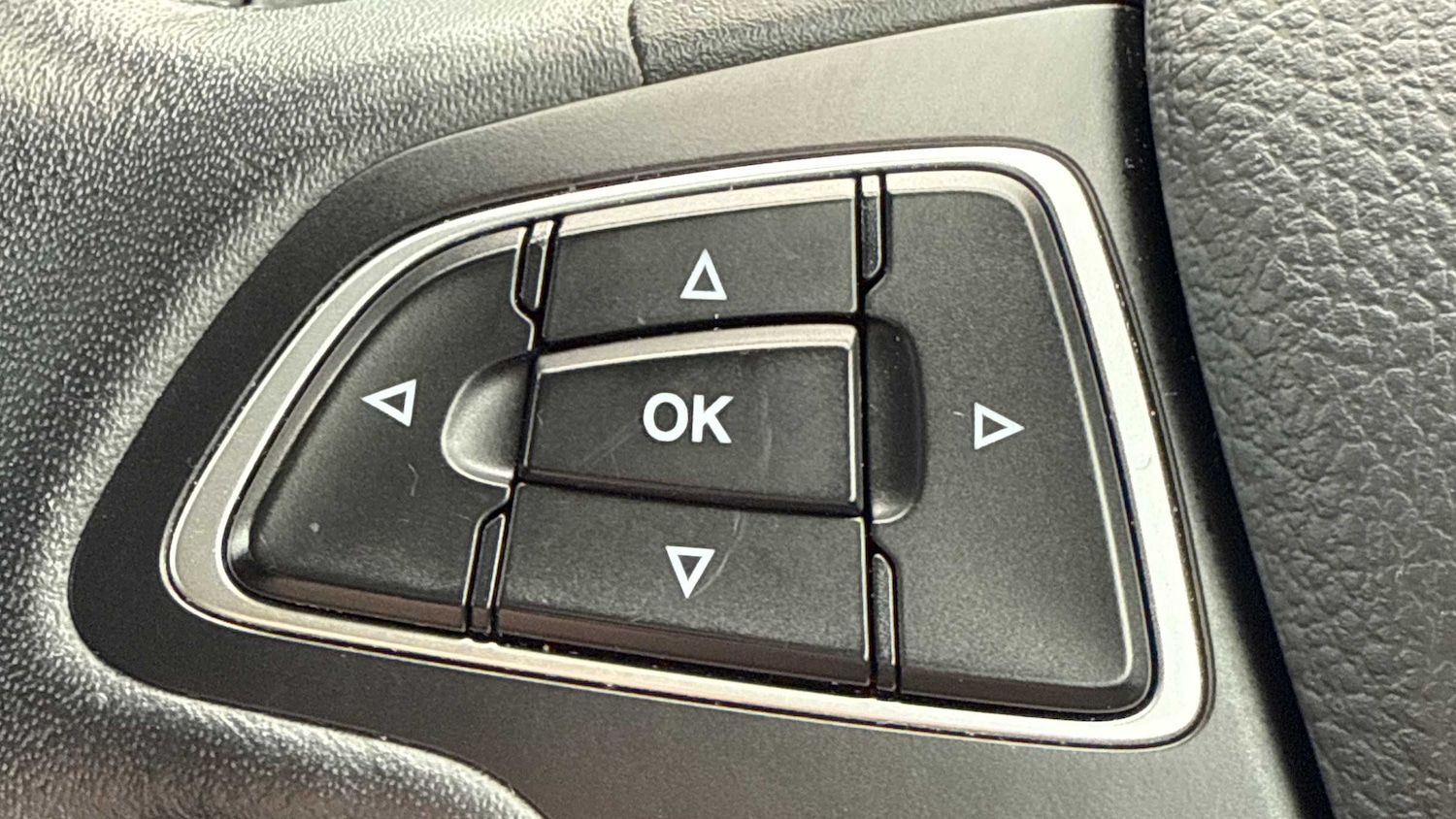 Used Ford Focus 2017 for sale - 76636651: Photo 26