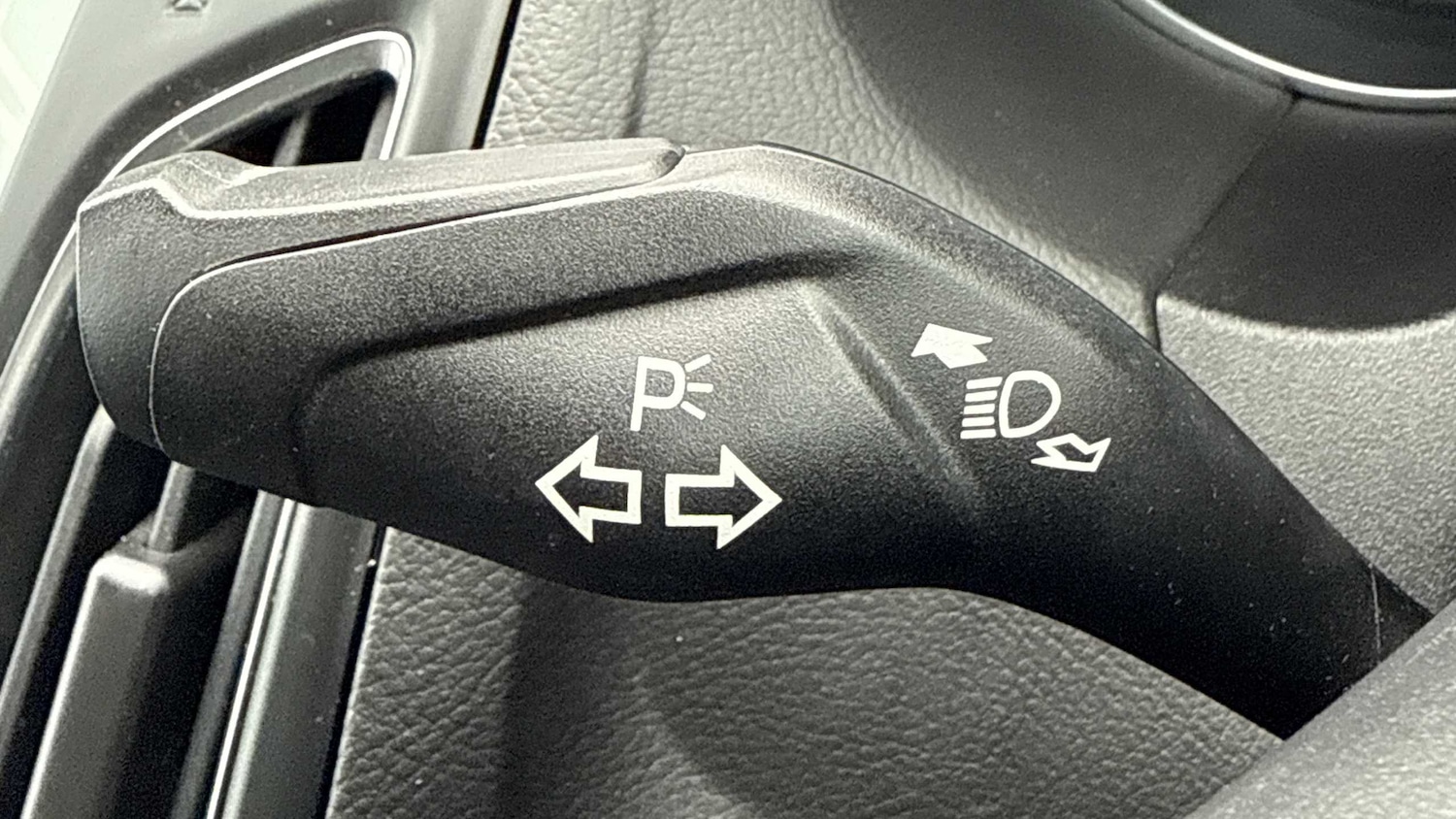 Used Ford Focus 2017 for sale - 76636651: Photo 28