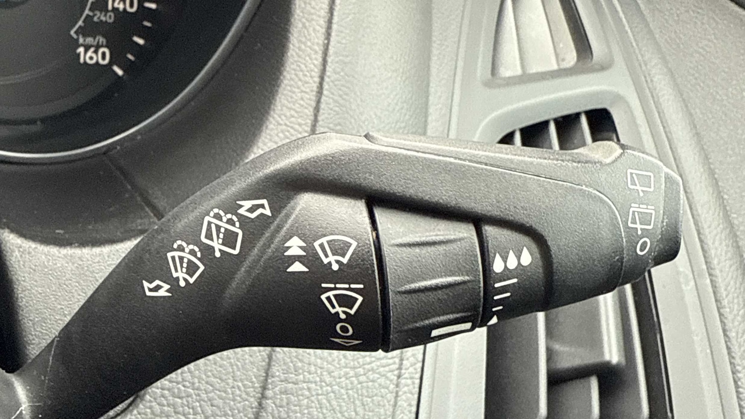 Used Ford Focus 2017 for sale - 76636651: Photo 29