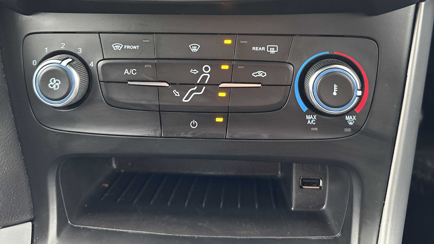 Used Ford Focus 2017 for sale - 76636651: Photo 31