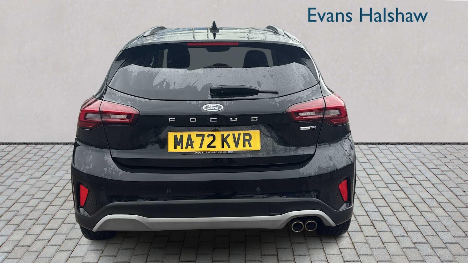 Used Ford Focus 2022 for sale - 76774272: Photo 2