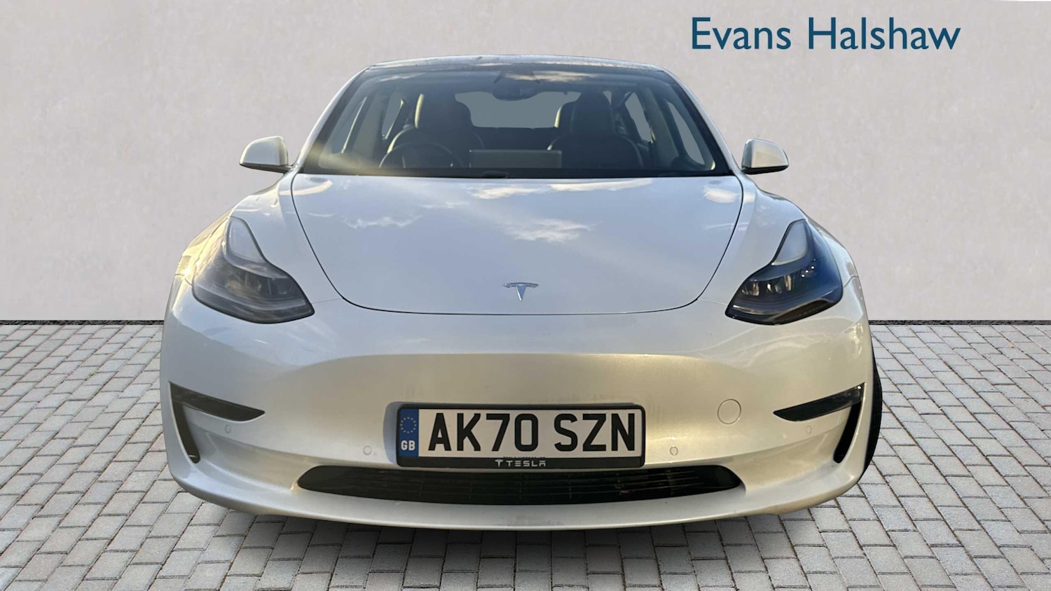 Used Tesla Model 3 2020 for sale - 76746019: Photo 2