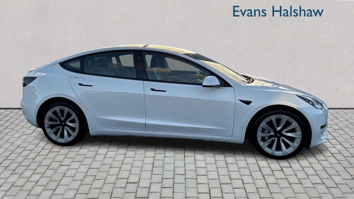 Used Tesla Model 3 2020 for sale - 76746019: Photo 3