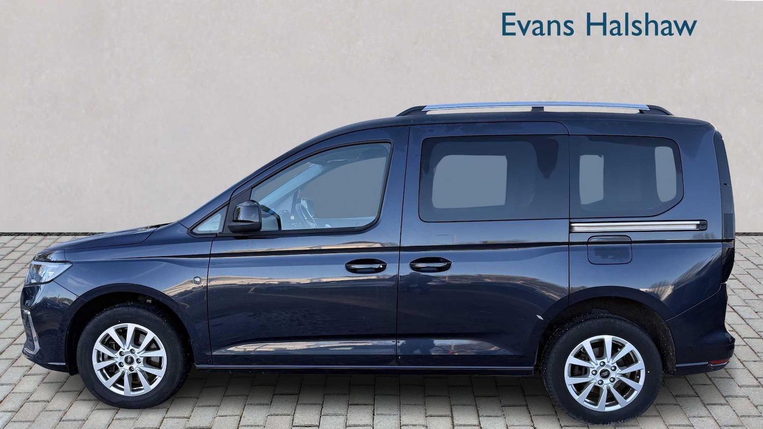 Used Ford Tourneo Connect 2022 for sale - 77194552: Photo 3