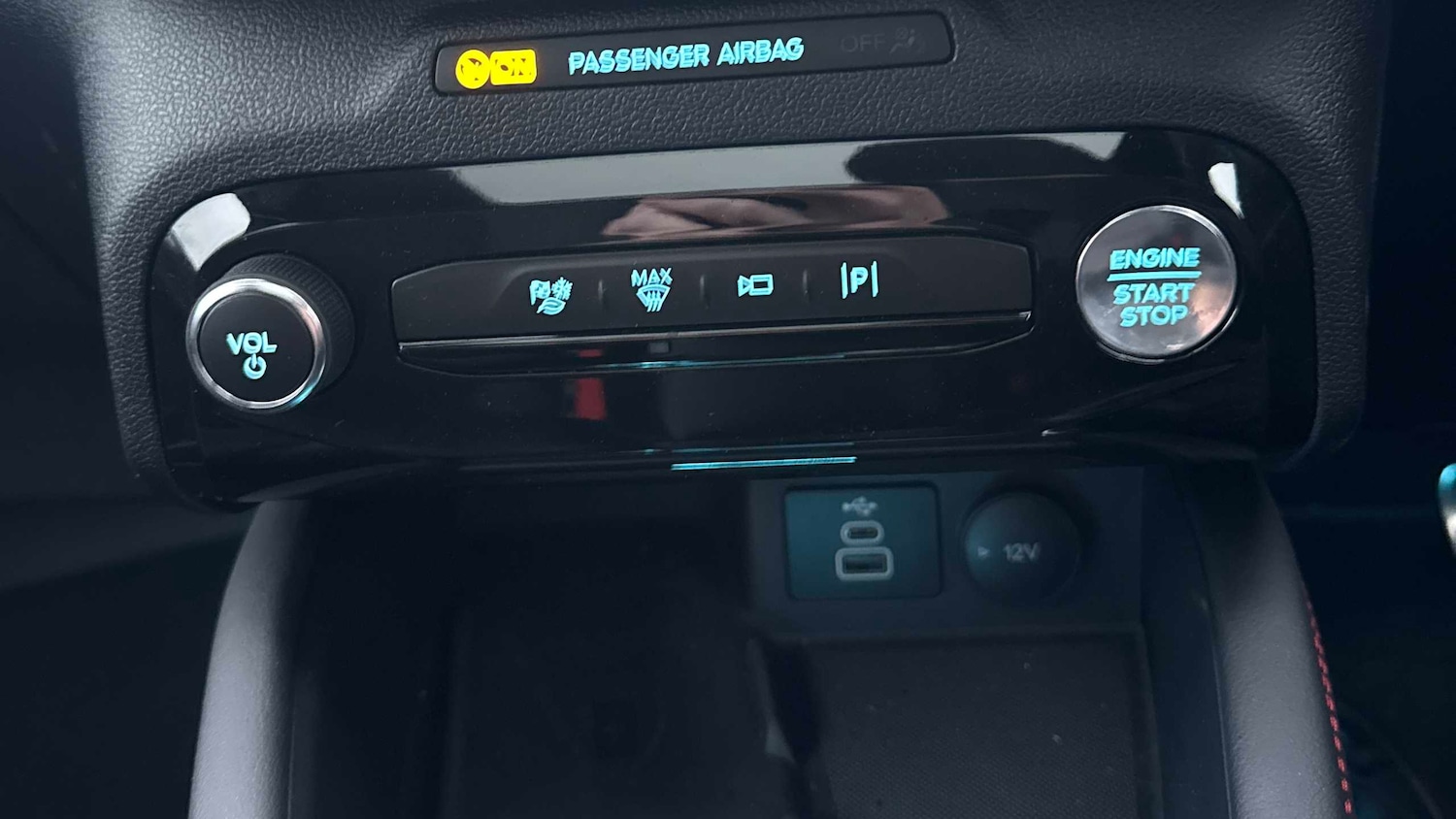 Used Ford Kuga 2024 for sale - 77000169: Photo 19