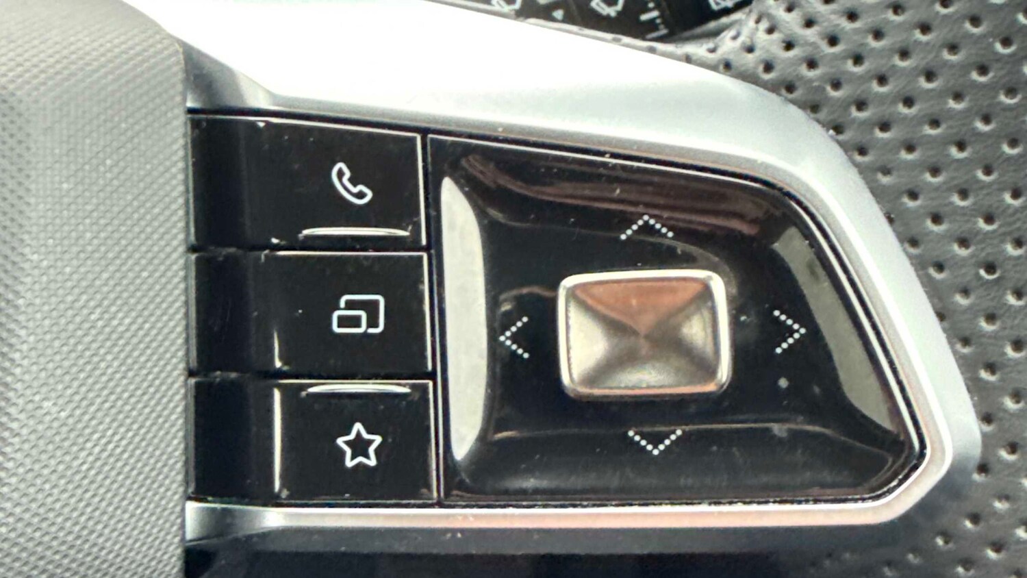 Used MG MG ZS 2024 for sale - 77233095: Photo 17