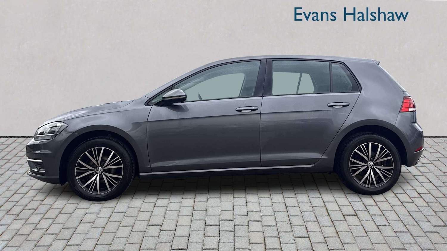 Used Volkswagen Golf 2018 for sale - 77827298: Photo 7