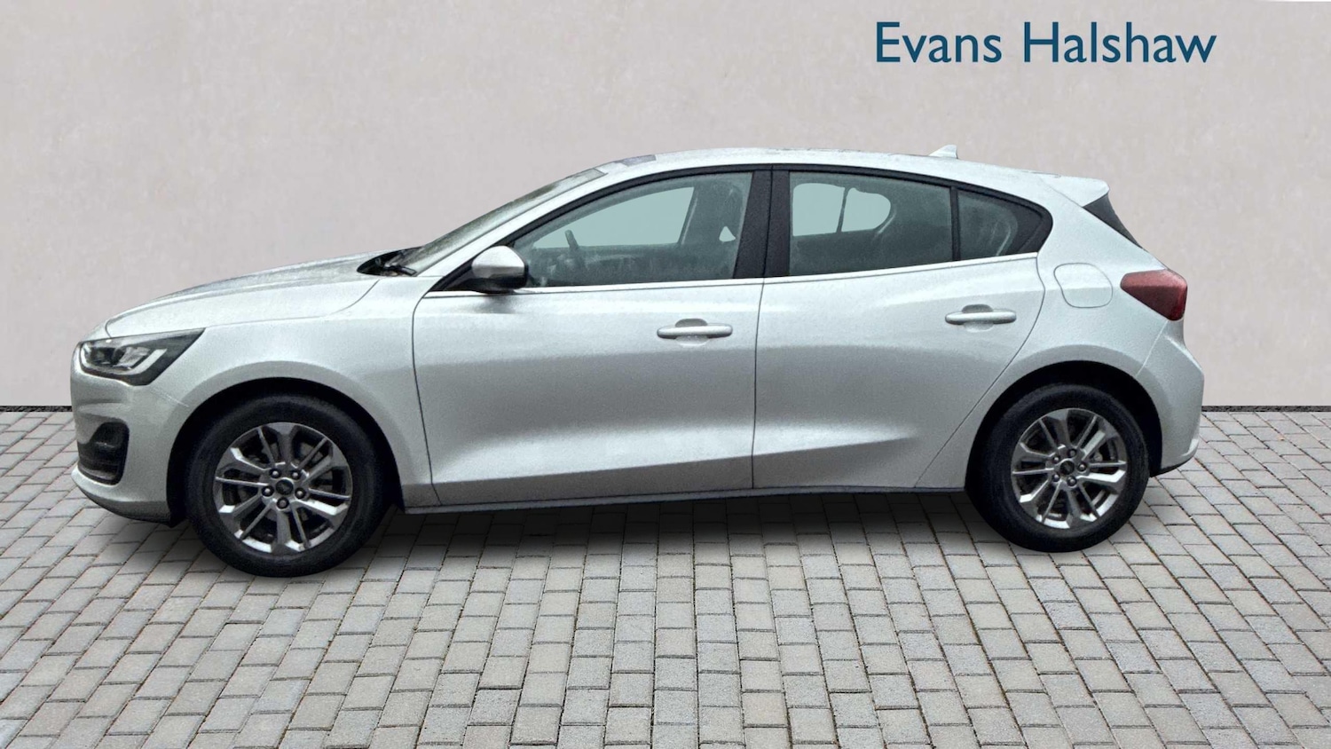 Used Ford Focus 2022 for sale - 76967938: Photo 4