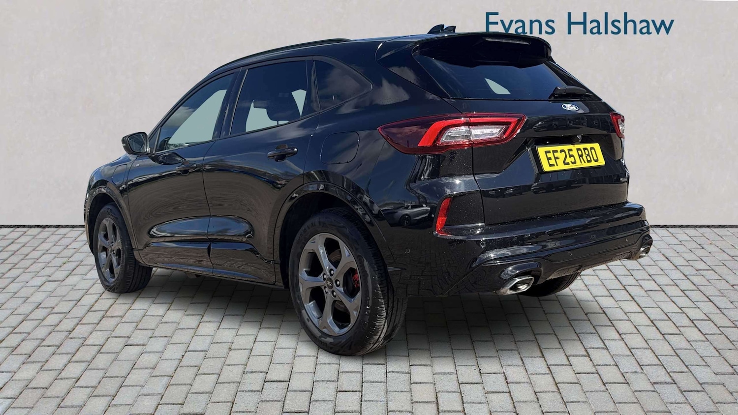 Used Ford Kuga 2025 for sale - 78118858: Photo 2