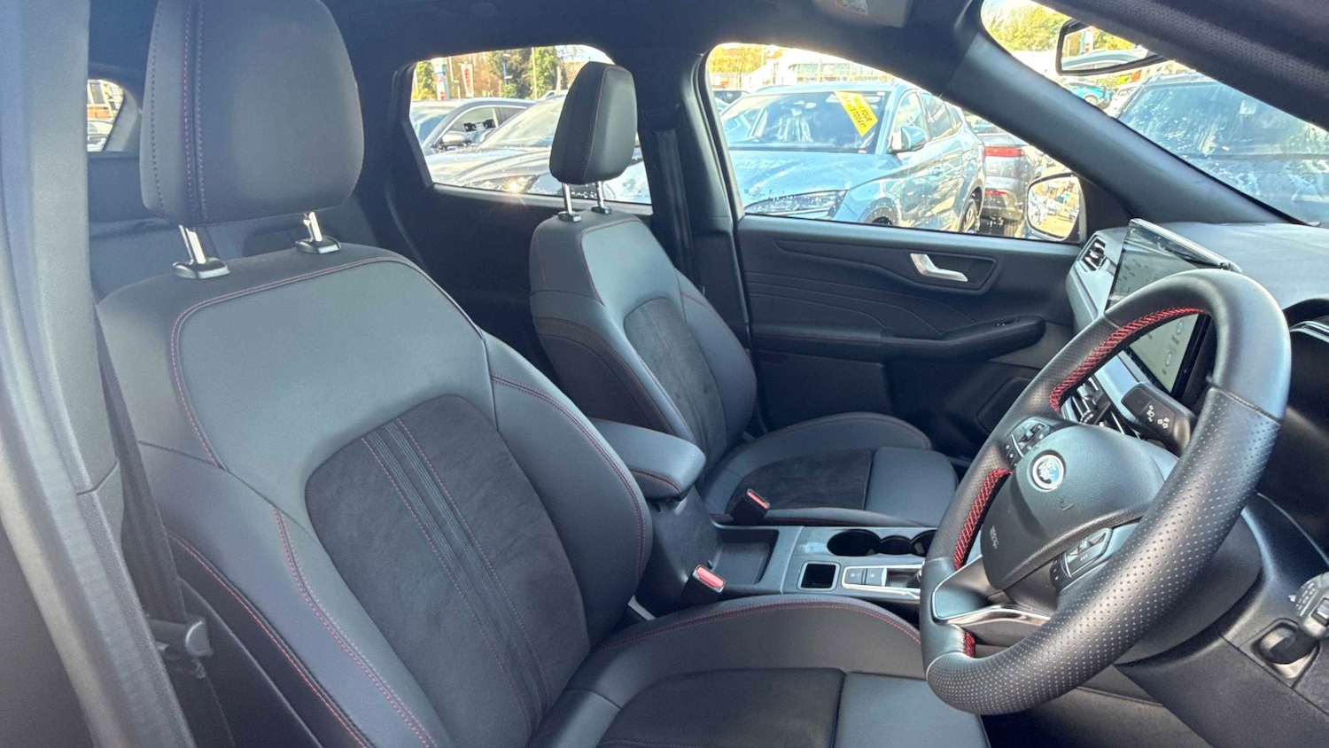 Used Ford Kuga 2025 for sale - 78118858: Photo 3