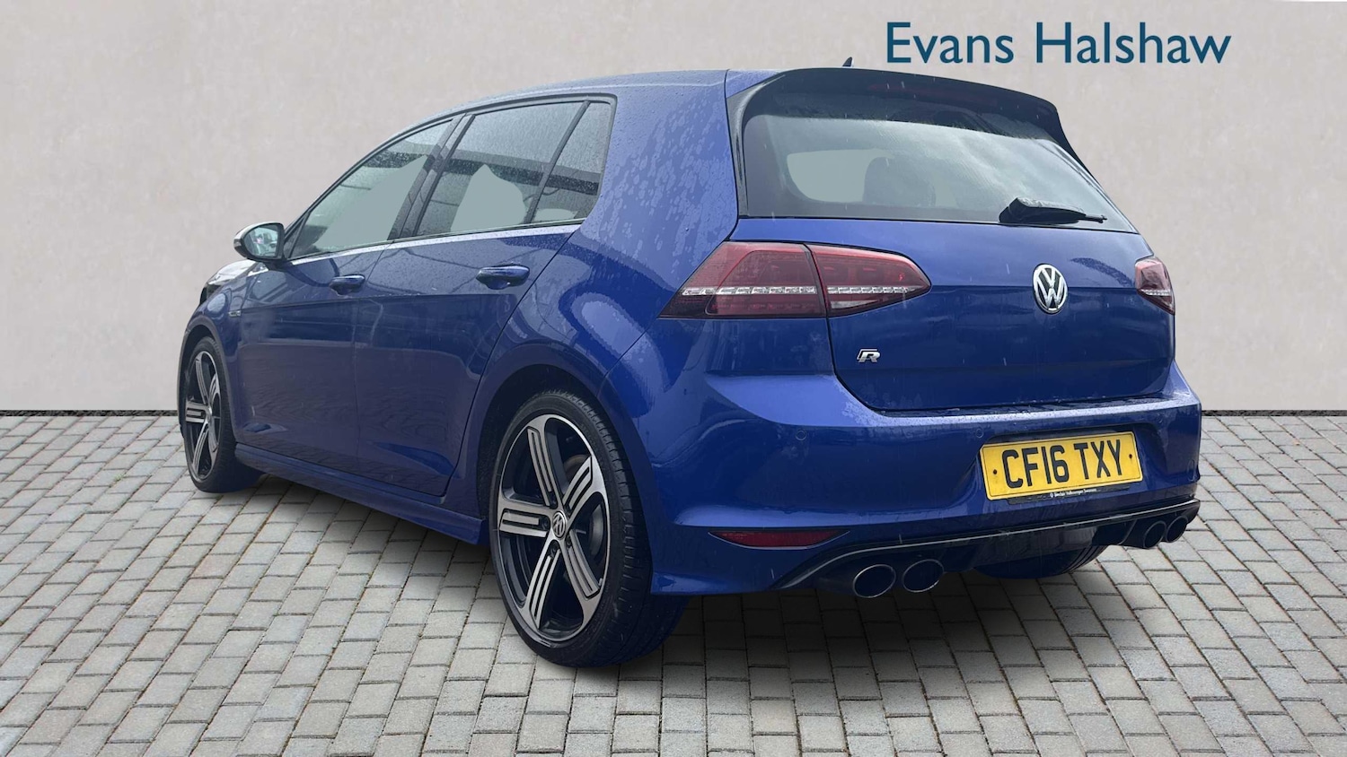 Used Volkswagen Golf 2016 for sale - 77886021: Photo 2