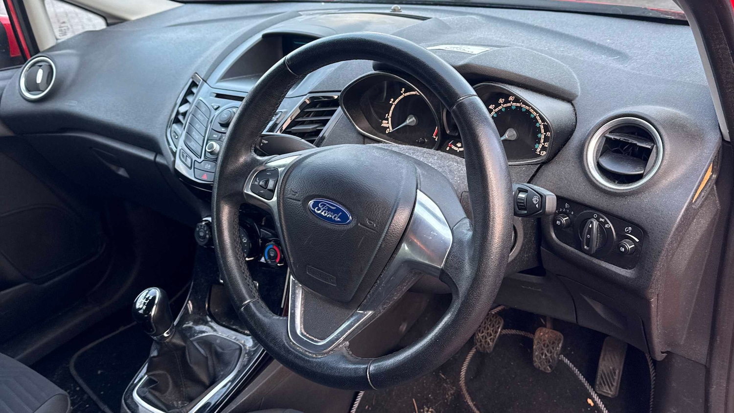 Used Ford Fiesta 2014 for sale - 77628200: Photo 5