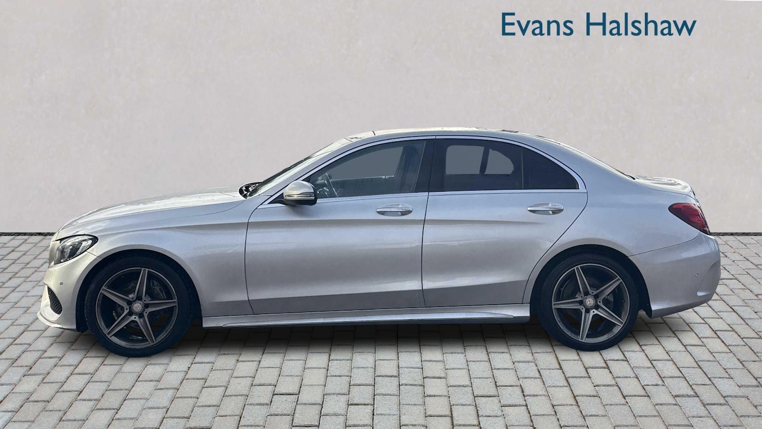 Used Mercedes-Benz C Class 2017 for sale - 76501871: Photo 5