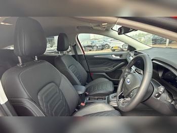 Used Ford Focus 2023 for sale - 78465134: Photo