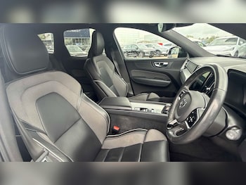 Used Volvo XC60 2021 for sale - 78476668: Photo