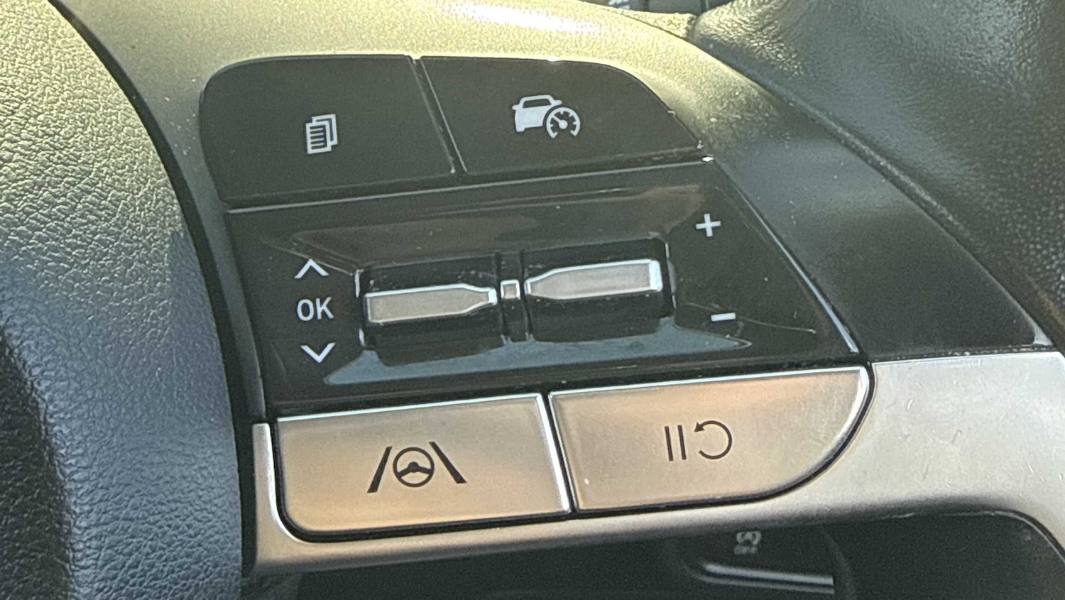 Used Hyundai TUCSON 2022 for sale - 76523989: Photo 25