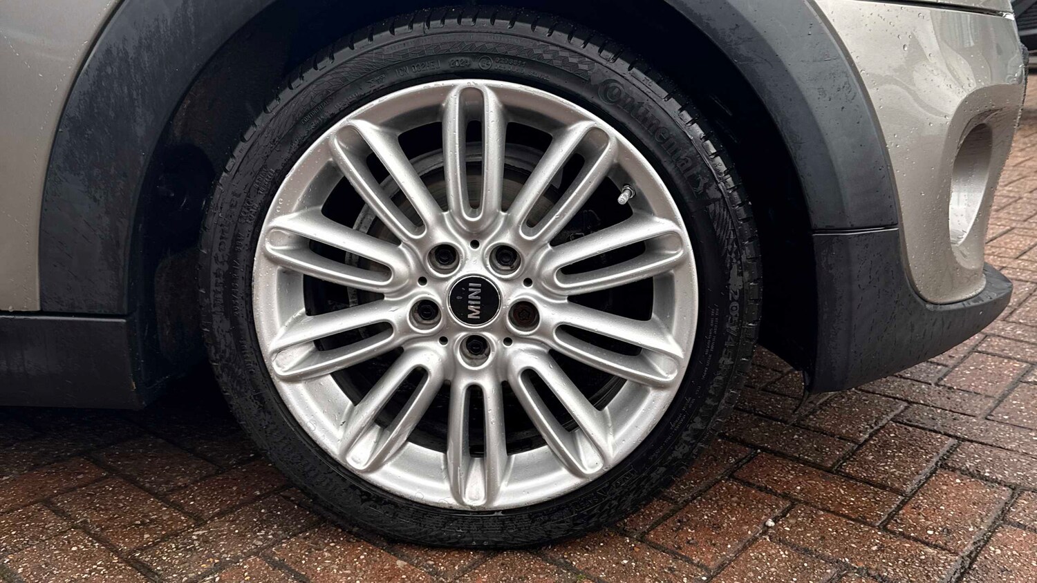 Used MINI Convertible 2017 for sale - 77589113: Photo 22