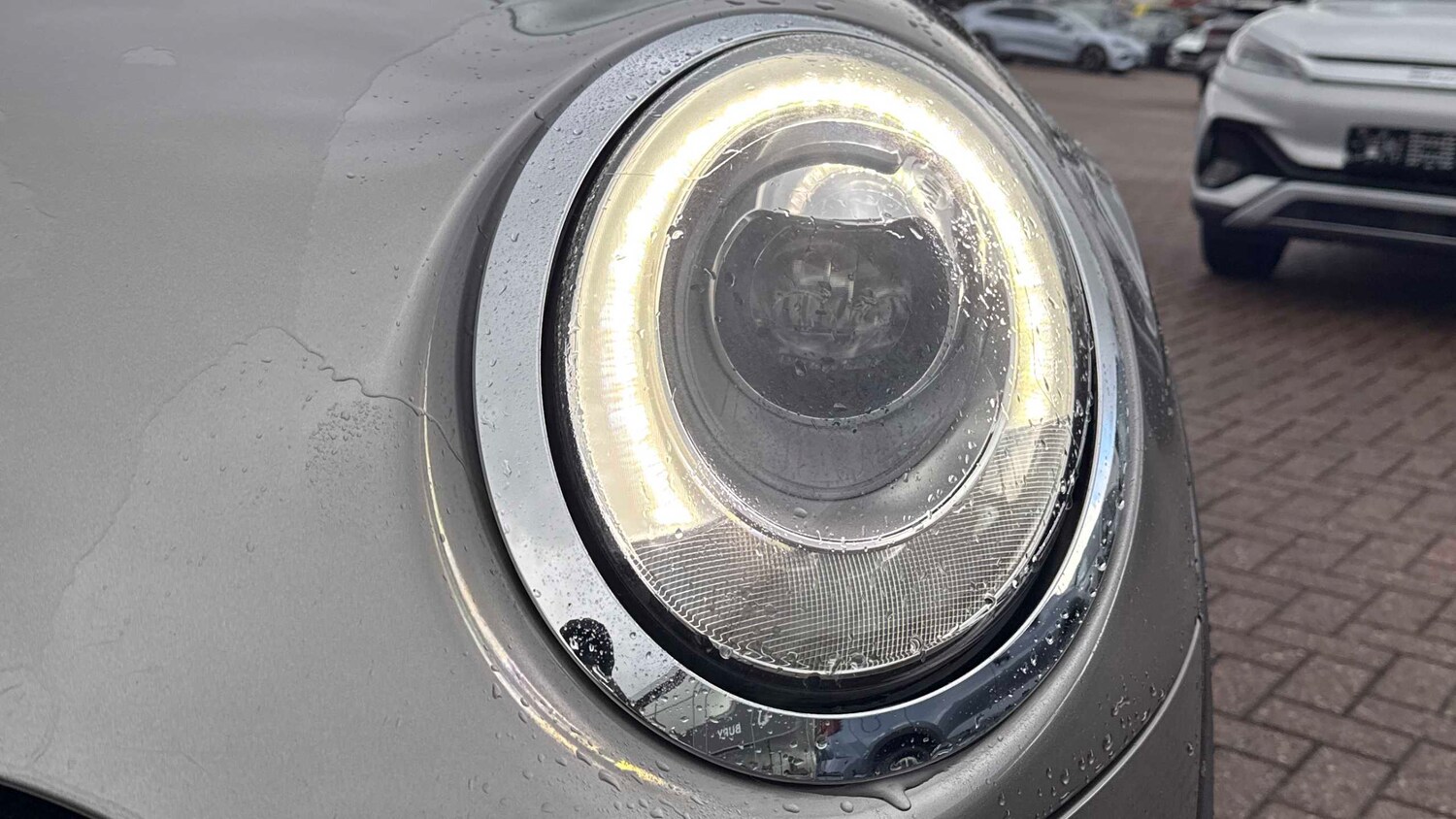 Used MINI Convertible 2017 for sale - 77589113: Photo 23