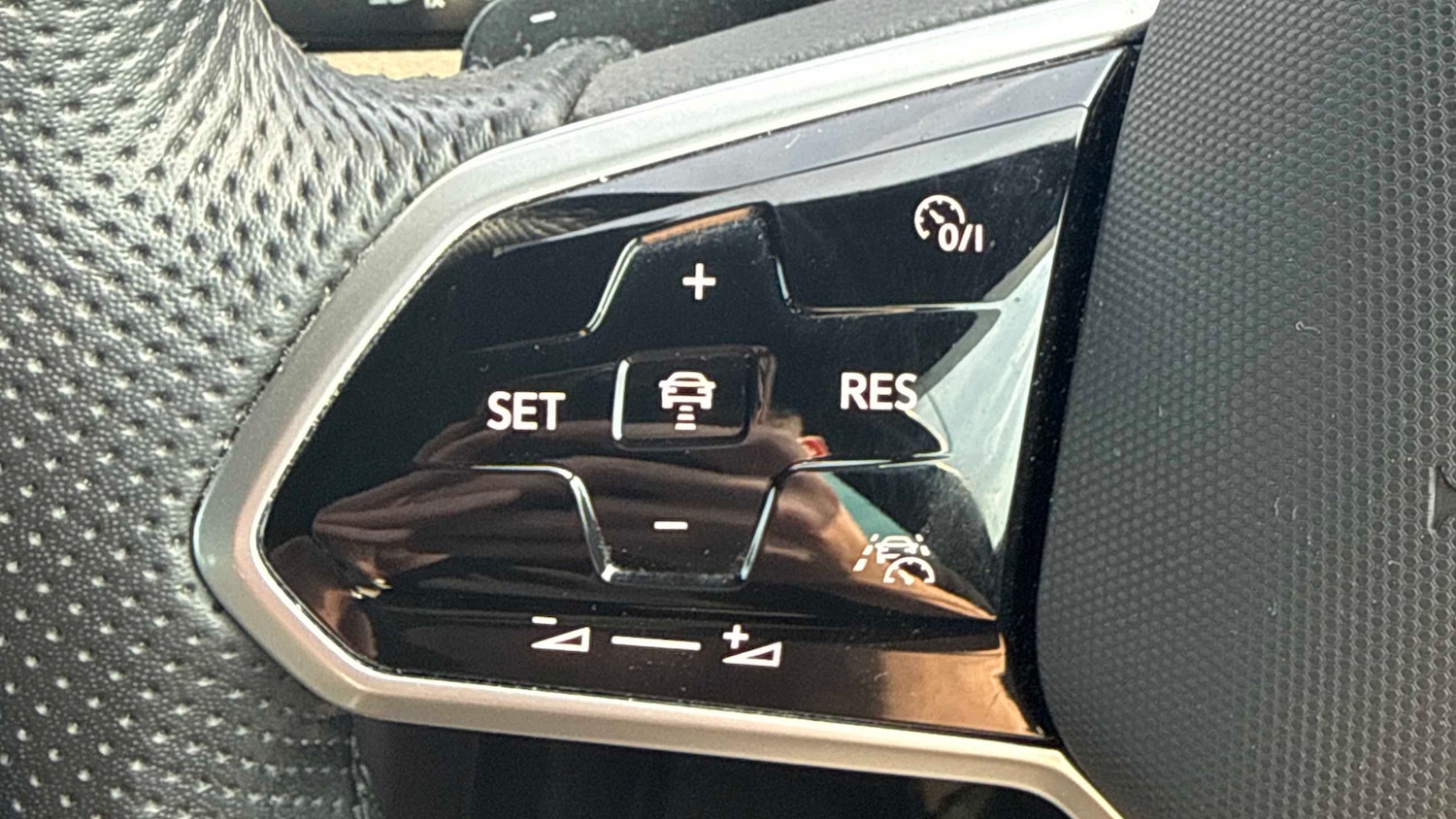 Used Volkswagen Tiguan 2023 for sale - 77972559: Photo 19