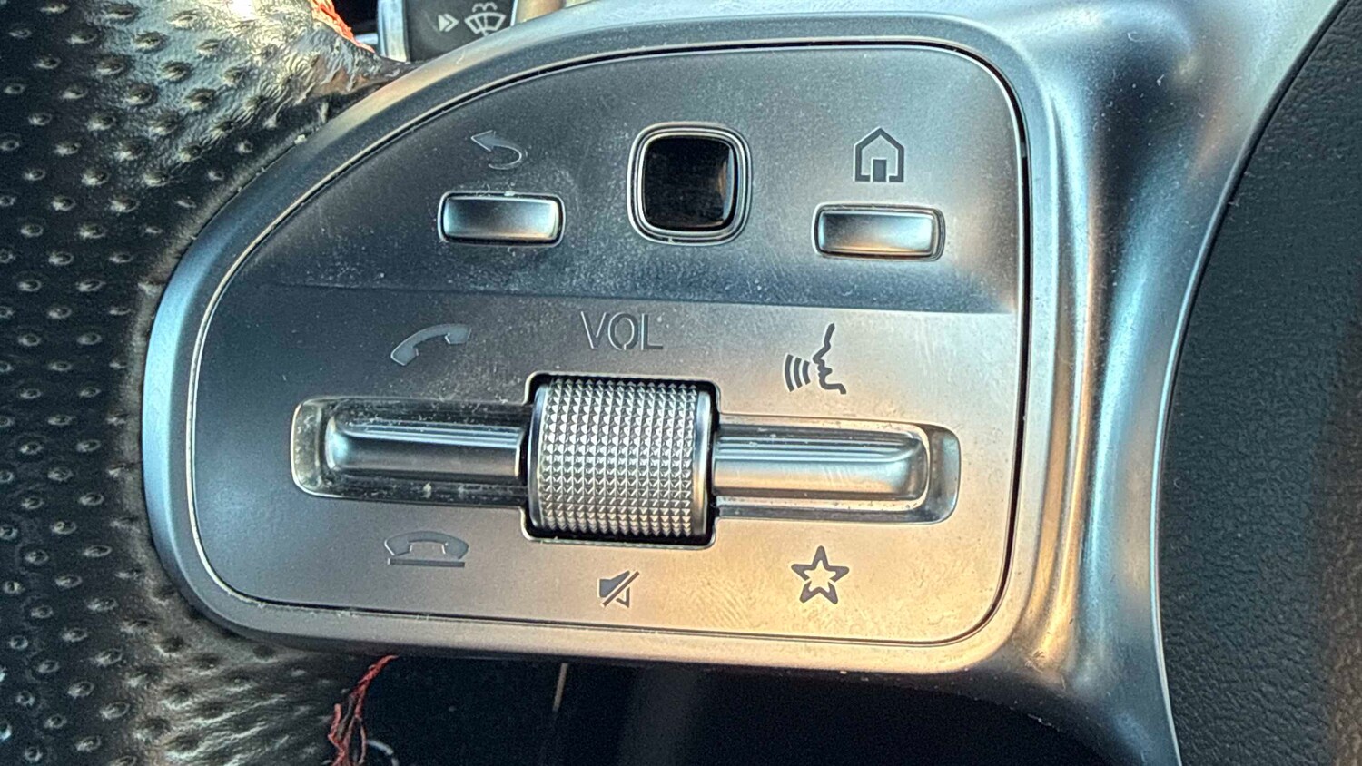 Used Mercedes-Benz C Class 2019 for sale - 77740836: Photo 15