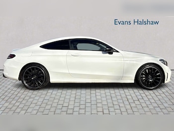 Used Mercedes-Benz C Class 2019 for sale - 77740836: Photo