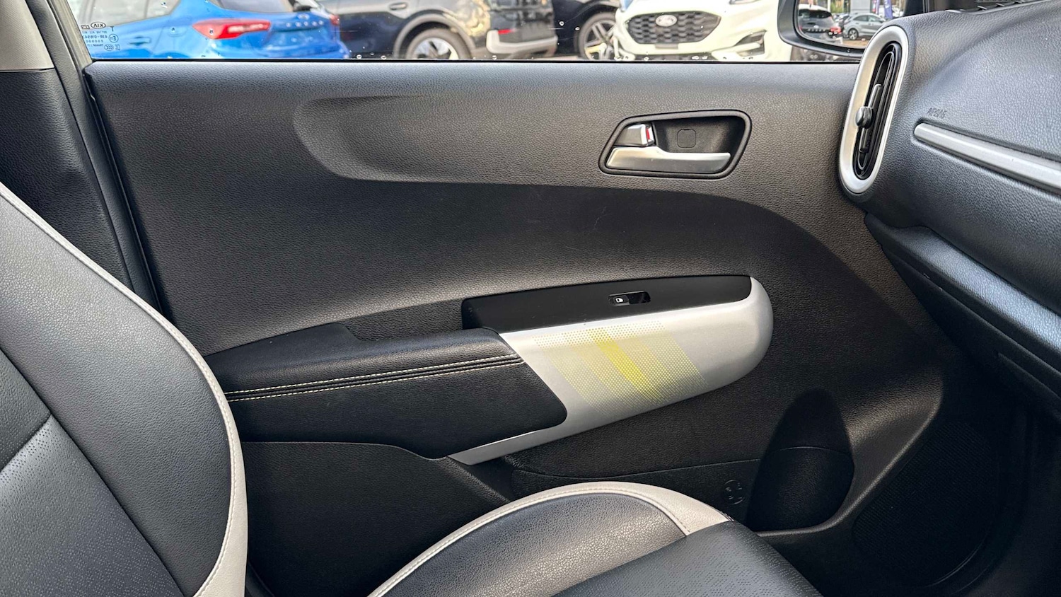 Used Kia Picanto 2021 for sale - 76598317: Photo 13