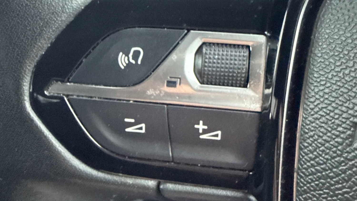 Used Peugeot 208 2021 for sale - 77772052: Photo 14