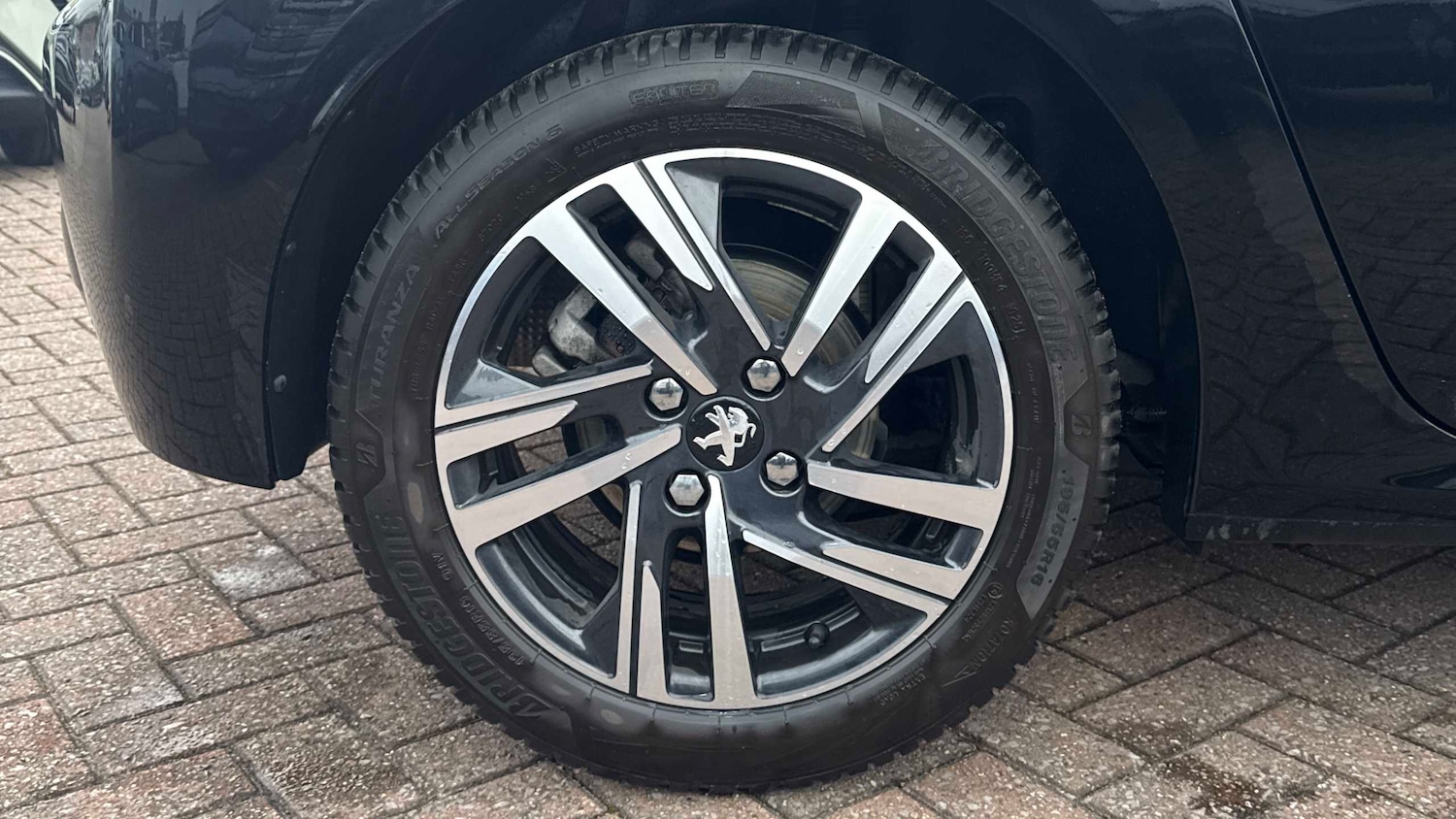 Used Peugeot 208 2021 for sale - 77772052: Photo 18