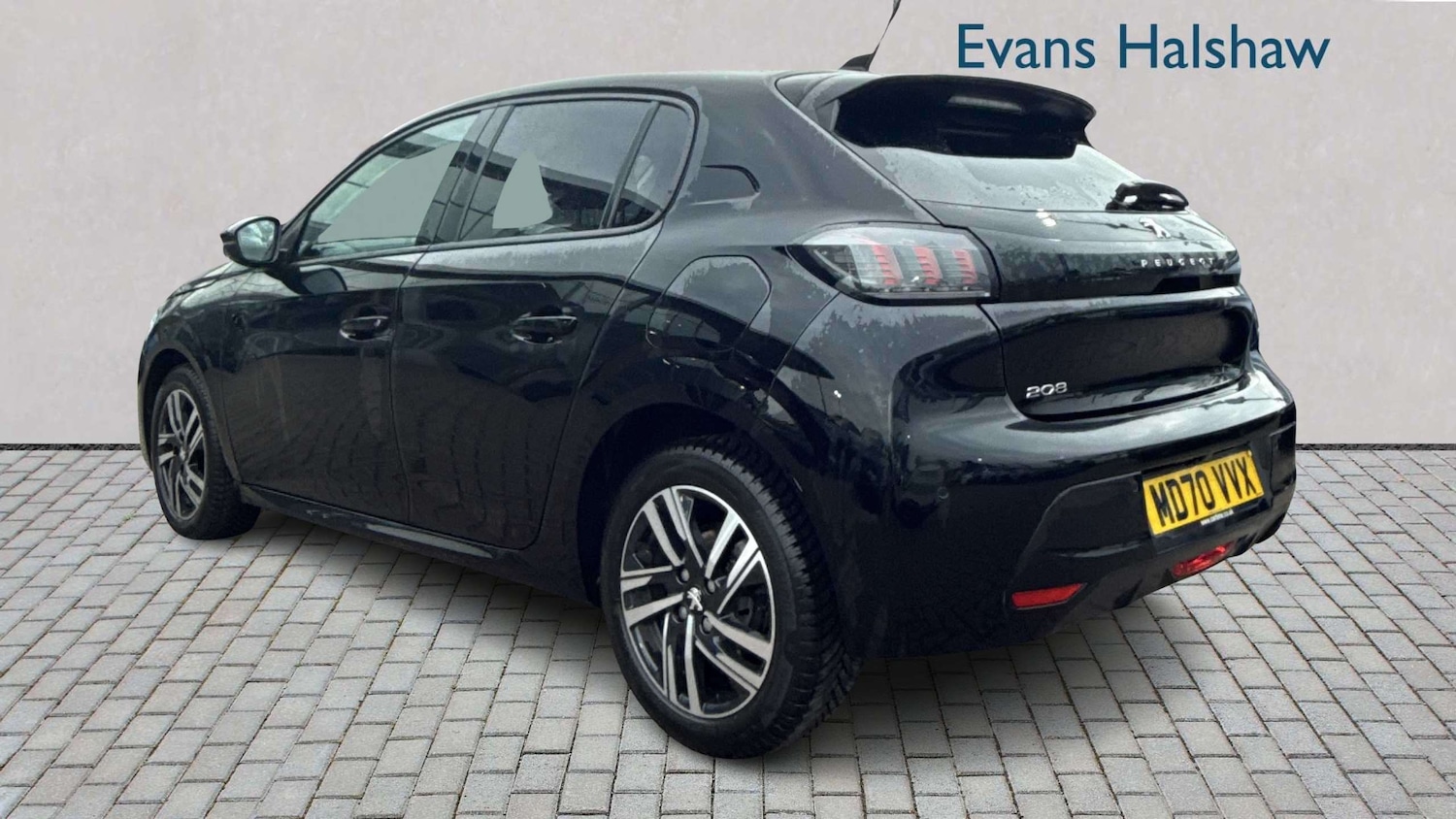 Used Peugeot 208 2021 for sale - 77772052: Photo 2