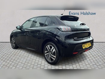 Used Peugeot 208 2021 for sale - 77772052: Photo