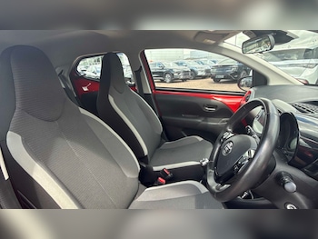 Used Toyota AYGO 2021 for sale - 78666662: Photo
