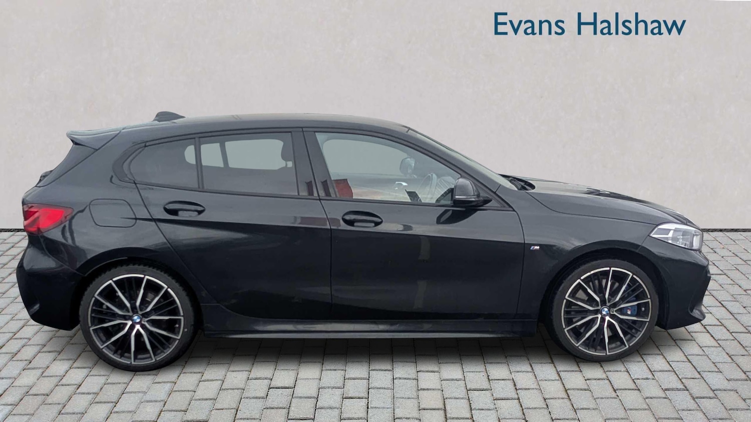 Used BMW 1 Series 2024 for sale - 77943365: Photo 8