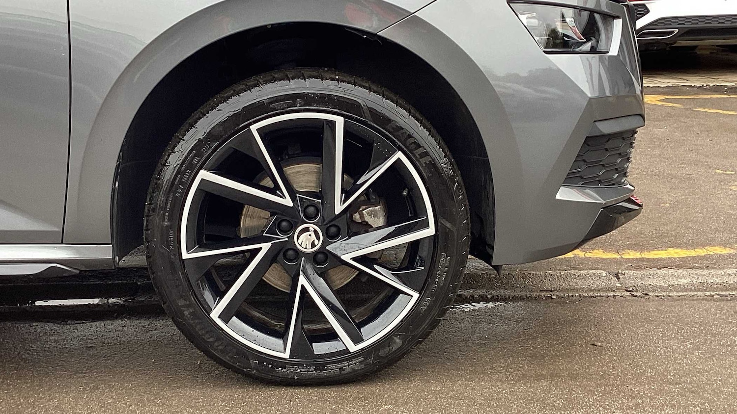 Used Skoda Kamiq 2023 for sale - 77334044: Photo 10