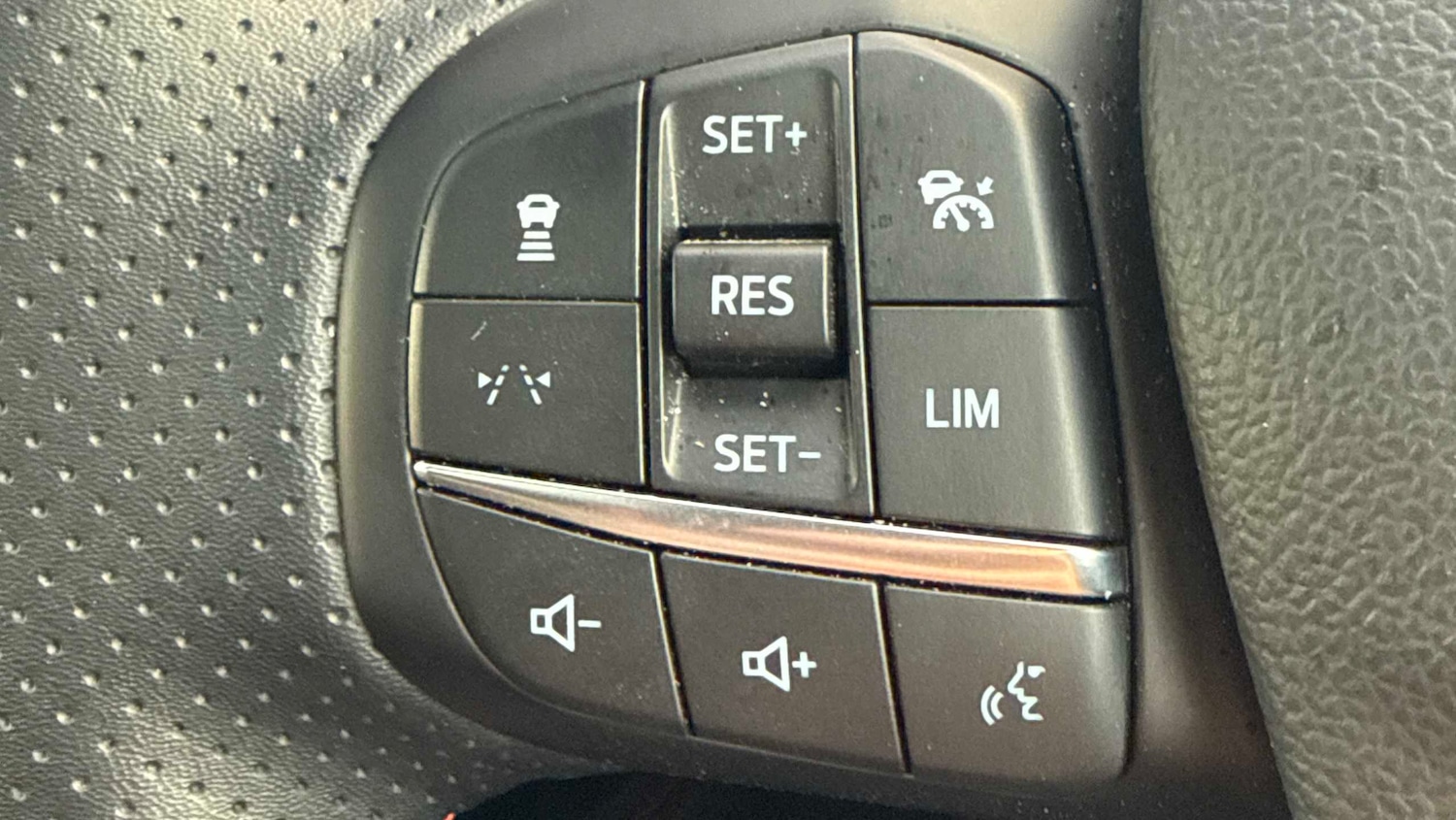 Used Ford Kuga 2024 for sale - 77011109: Photo 17