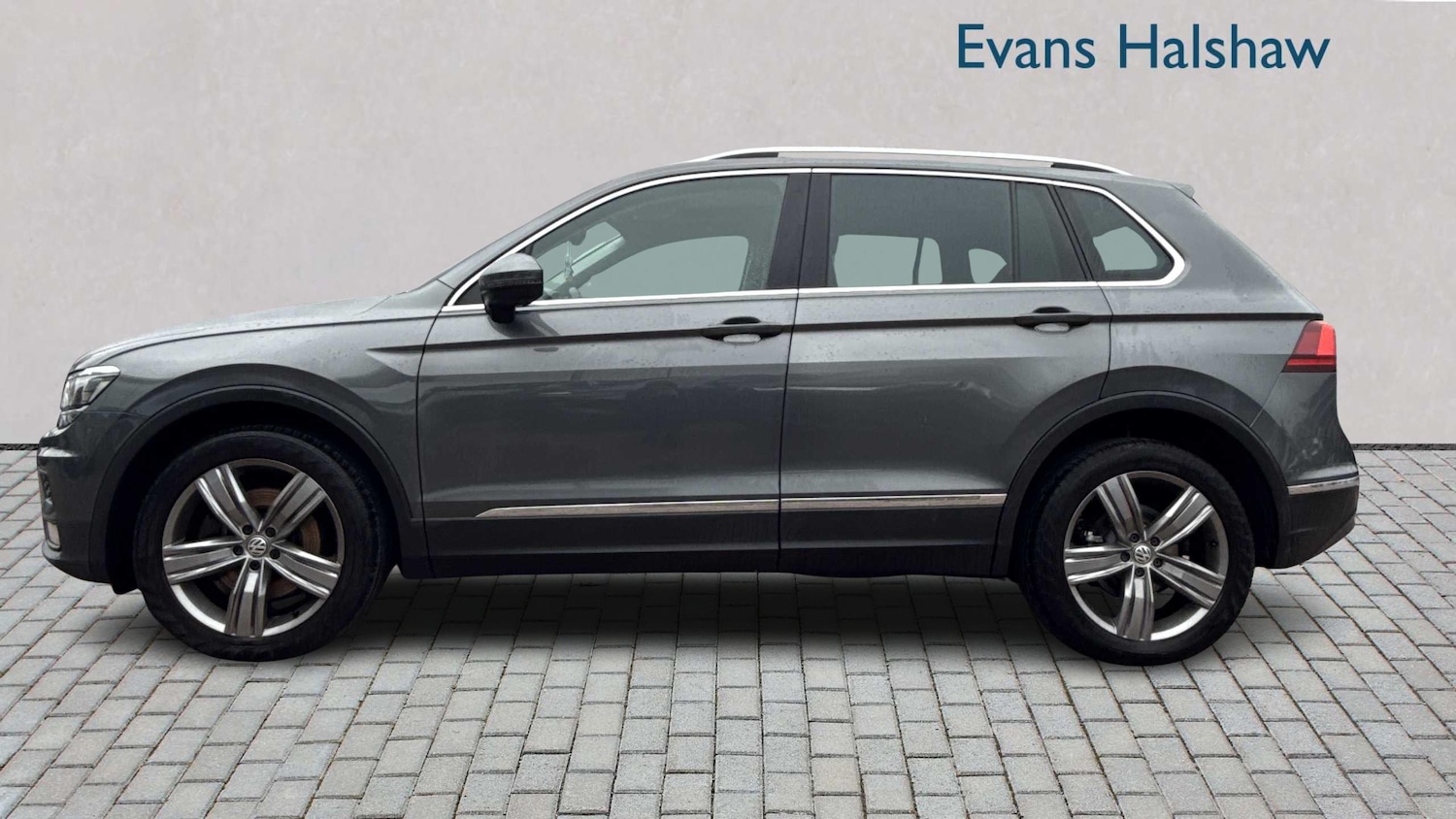 Used Volkswagen Tiguan 2019 for sale - 77428987: Photo 3