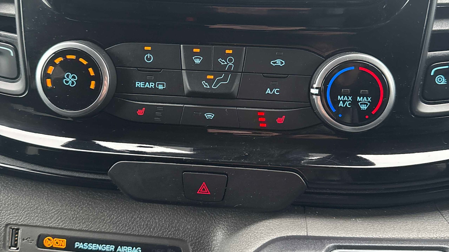 Used Ford Tourneo Custom 2021 for sale - 77194666: Photo 23