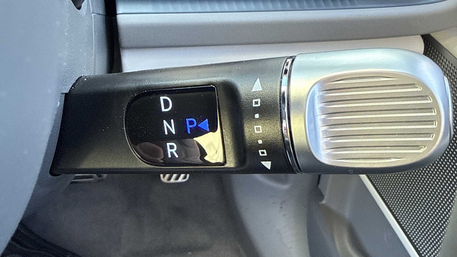 Used Hyundai IONIQ 6 2025 for sale - 76034621: Photo 30