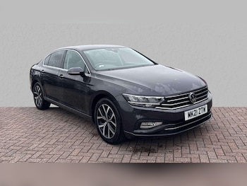 Volkswagen - Passat