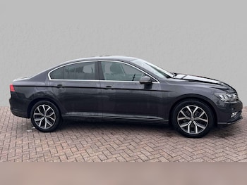 Used Volkswagen Passat 2021 for sale - 76113503: Photo 2