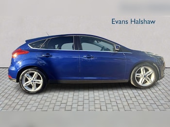 Used Ford Focus 2017 for sale - 77706747: Photo