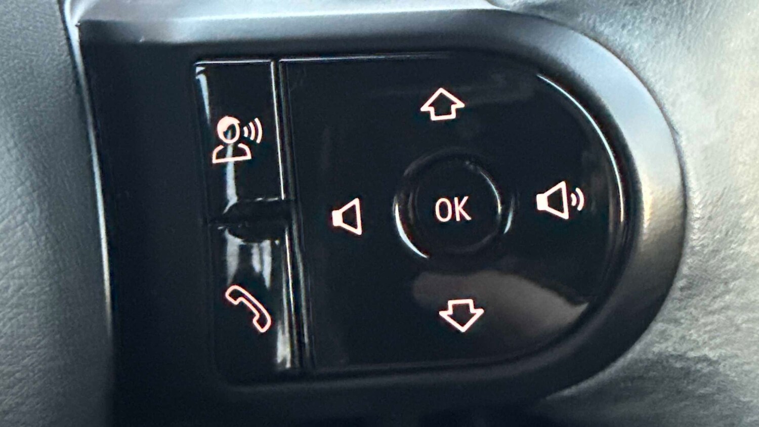 Used MINI Hatch 2022 for sale - 76362629: Photo 17