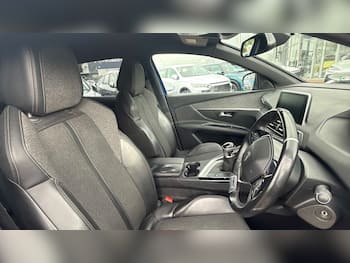 Used Peugeot 3008 2018 for sale - 79784825: Photo