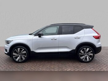 Used Volvo XC40 2022 for sale - 75968145: Photo 4