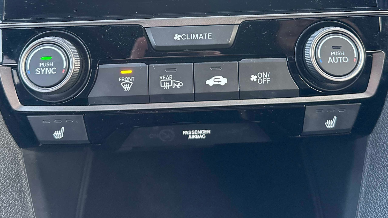 Used Honda Civic 2017 for sale - 77589103: Photo 13