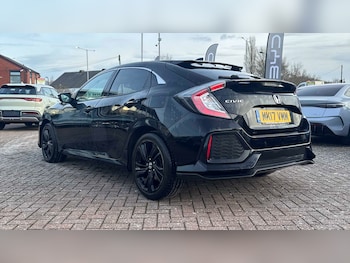 Used Honda Civic 2017 for sale - 77589103: Photo