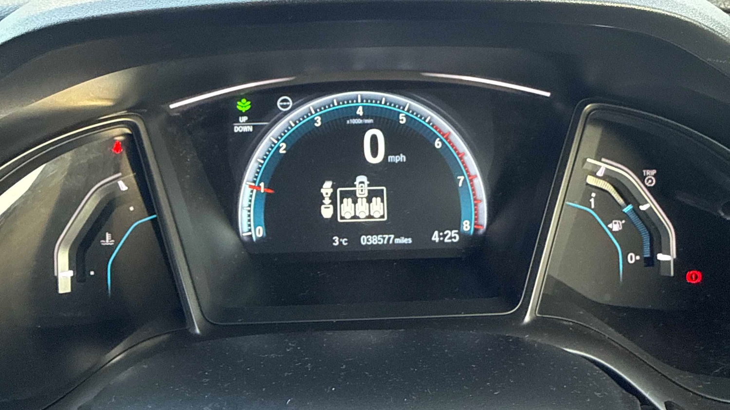 Used Honda Civic 2017 for sale - 77589103: Photo 9